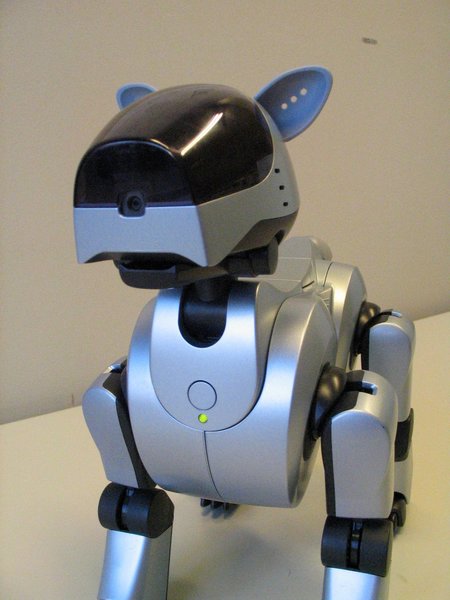 File:Aibo-zoom.jpg