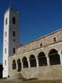 Kloster (Albanien).jpg