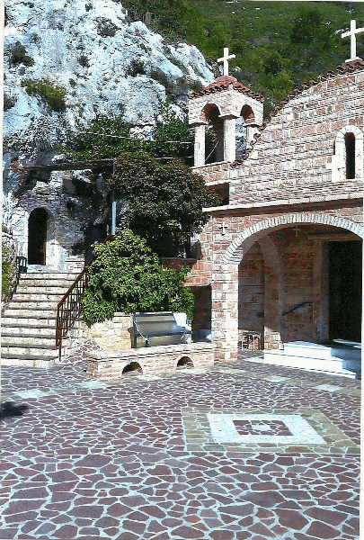 File:Nunnery of saint Patapios.gif
