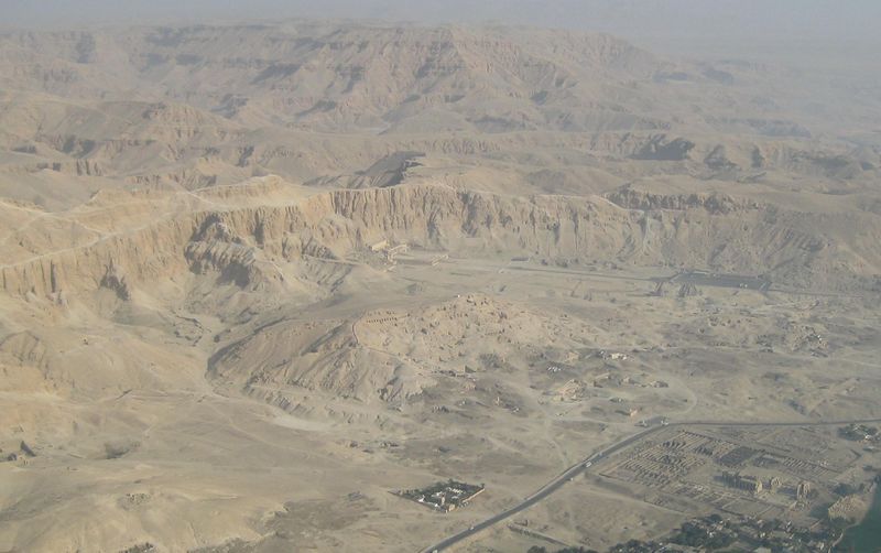 File:Theban Necropolis.jpg